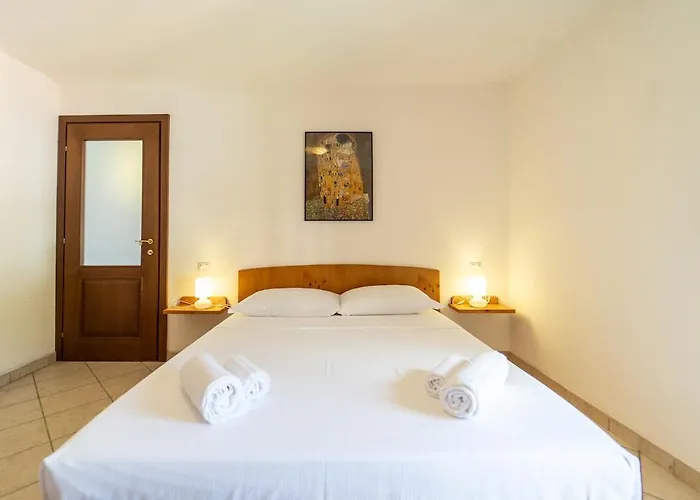 On The Waterfall With A View And Wifi Apartment *